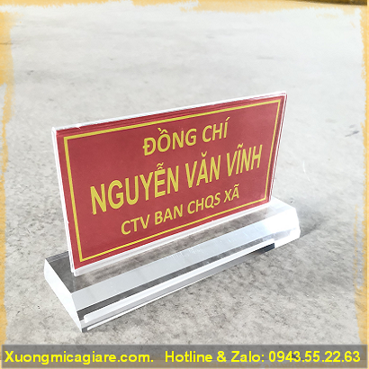 Kệ chức danh mica quân đội giá rẻ