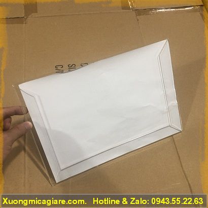 Hộp mica checklist uốn 3 mép