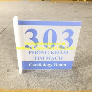 Biển phòng ban bằng mica giá rẻ