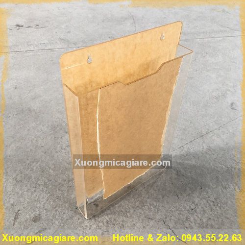 Kệ mica dựng tờ rơi treo tường 1 ngăn