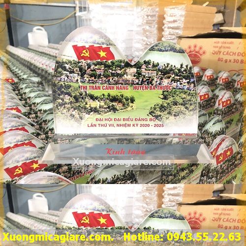 Làm kỷ niệm chương mica giá rẻ tại hà nội