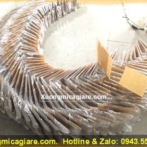 địa chỉ làm kệ mica trưng bày giá rẻ