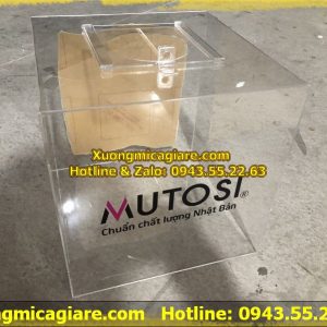 hòm phiếu mica 300x300x300