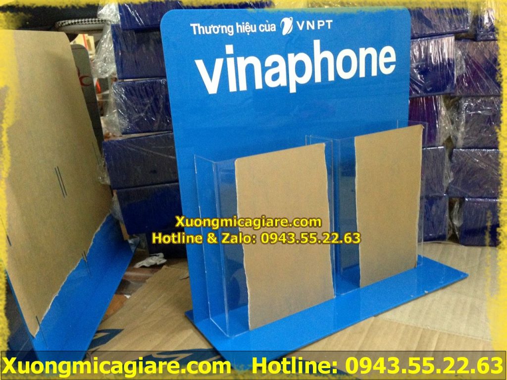 kệ mica đựng tờ rơi 2 ngăn vinaphone (1)