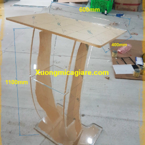 kích thước bục phát biểu mica