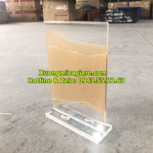 Mẫu standee a5 để bàn giá rẻ